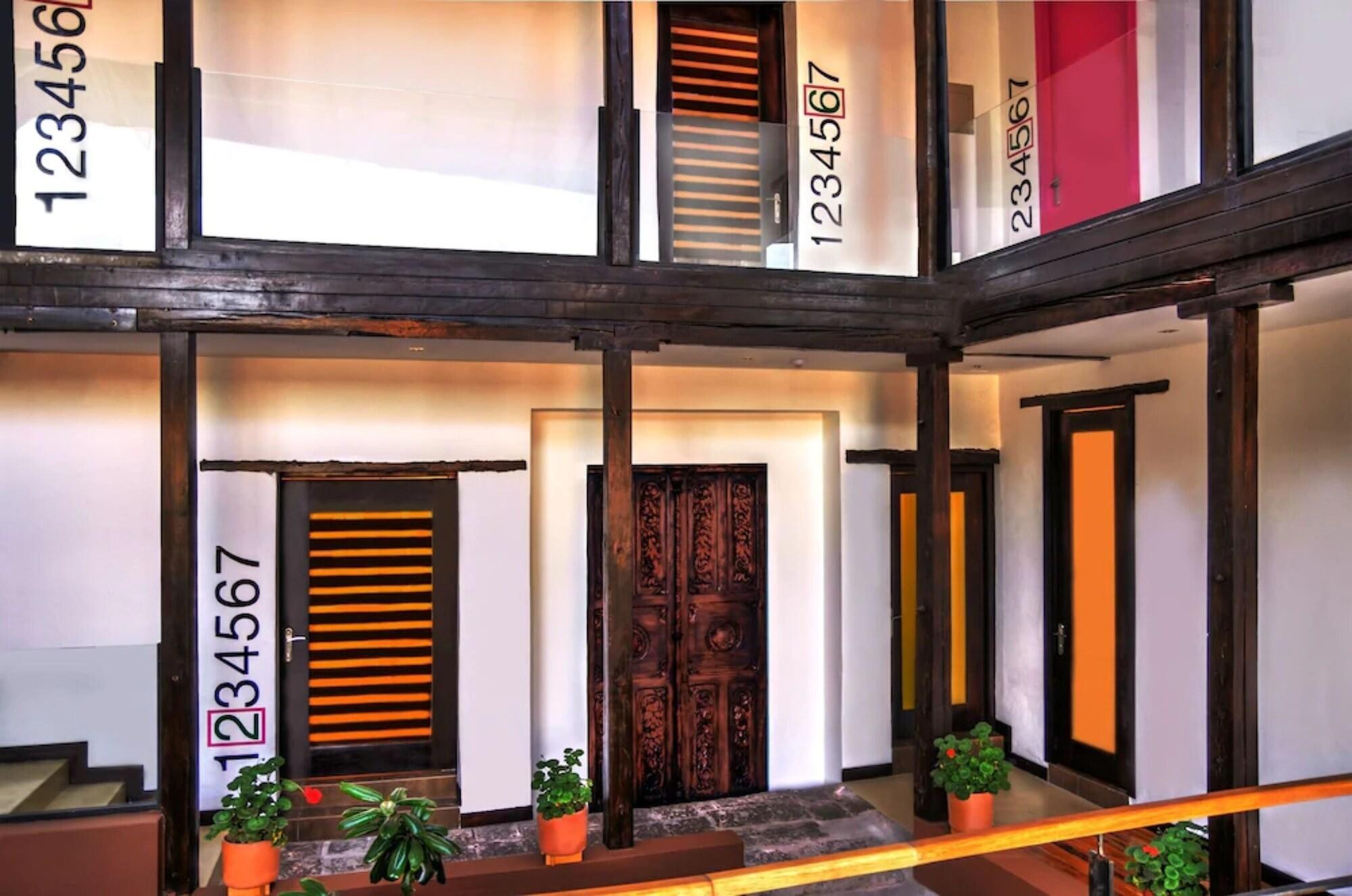Hotel Casa Gardenia Кито Экстерьер фото