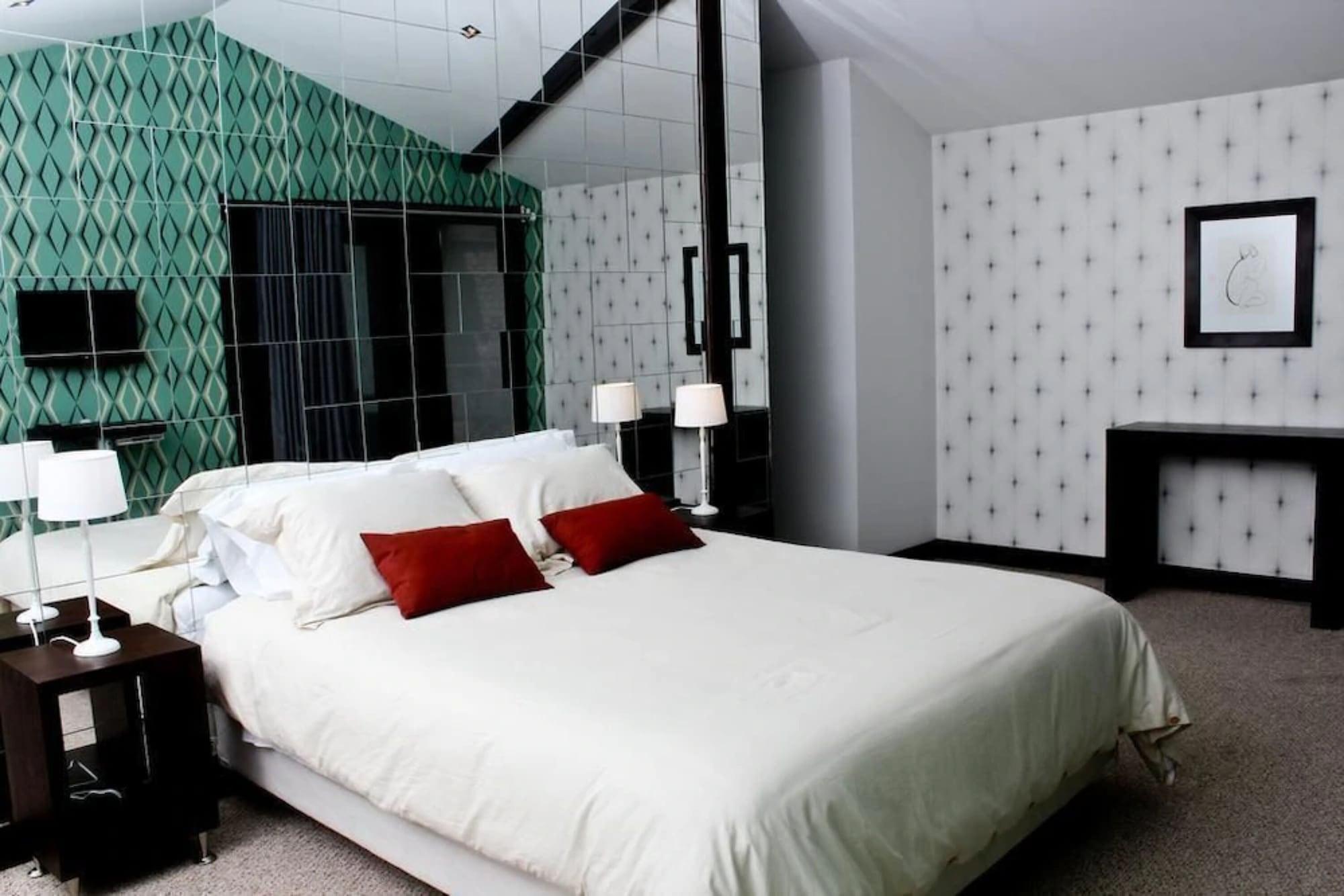 Hotel Casa Gardenia Кито Экстерьер фото